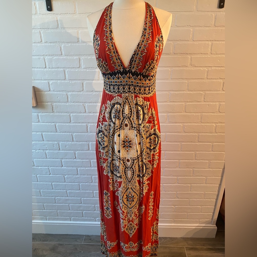 Angie Cross cross back printed maxi dress